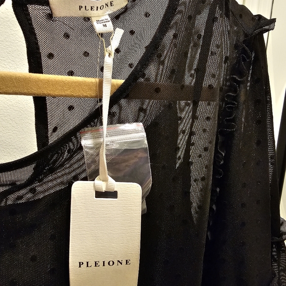 Black Swiss Dot Blouse - Picture 5 of 7